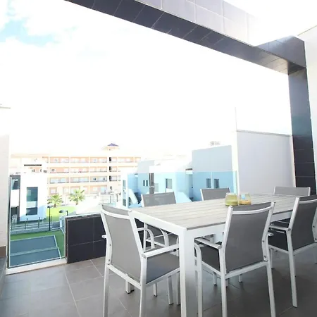Penthouse 4 Bedrooms Punta Prima Oasis *